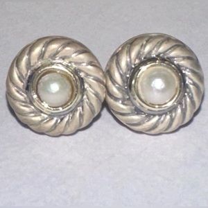 David Yurman Cookie Cutter Pearl Studs